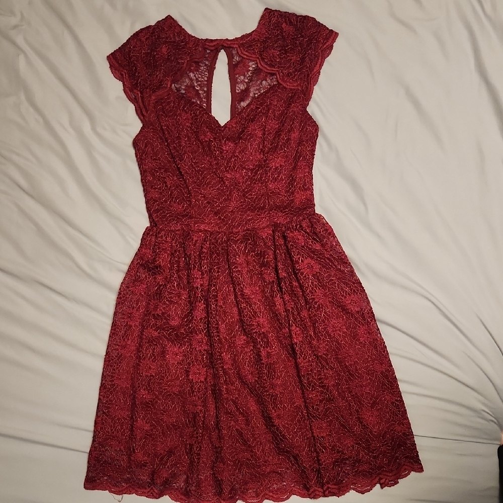 Francesca Sweetheart Neck Lace Dress, Burgundy Wine, XS